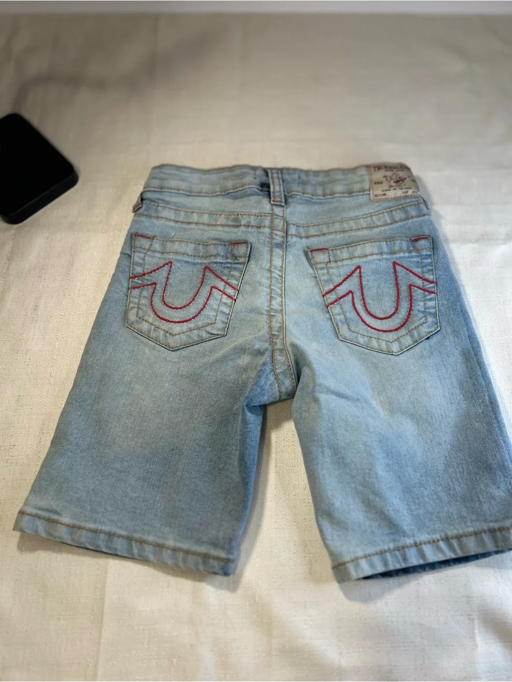 True Religion Ricky World Tour Denim Shorts Boys Size 8 Light Wash Logo